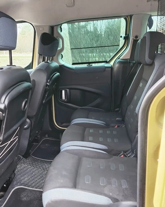 Citroen Berlingo cena 16500 przebieg: 298000, rok produkcji 2009 z Białystok małe 67